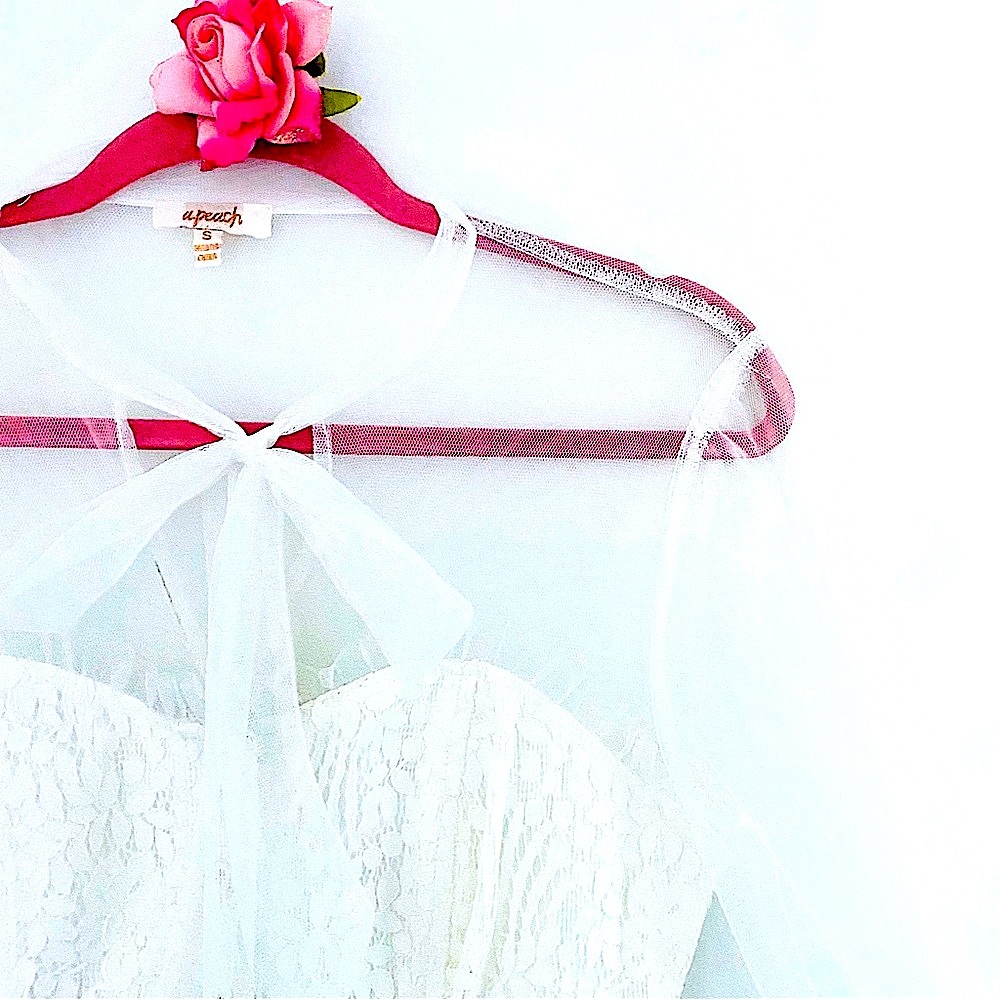 💕Beautiful White Lace Sheer Long Sleeve Top SZ S - Picture 6 of 14